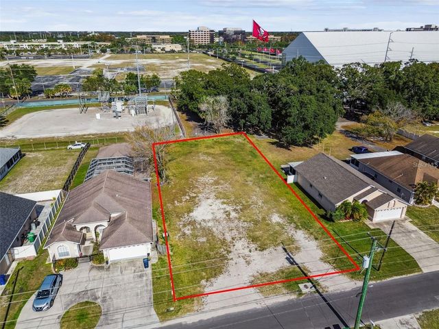 3337 W WOODLAWN AVENUE, Tampa, FL 33607