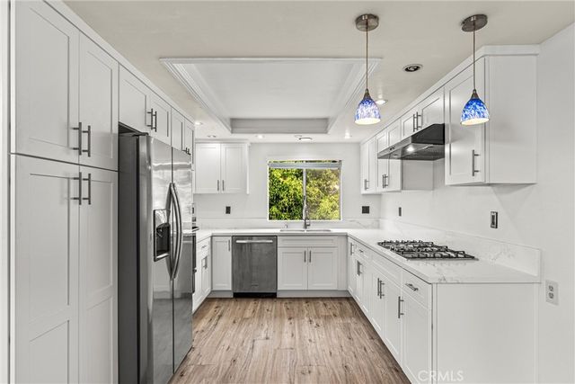 2110 Rockefeller Lane 2, Redondo Beach, CA 90278