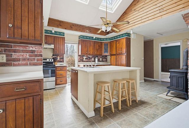 767 Salmon Falls Road, Rochester, NH 03868