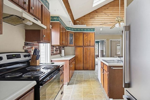 767 Salmon Falls Road, Rochester, NH 03868