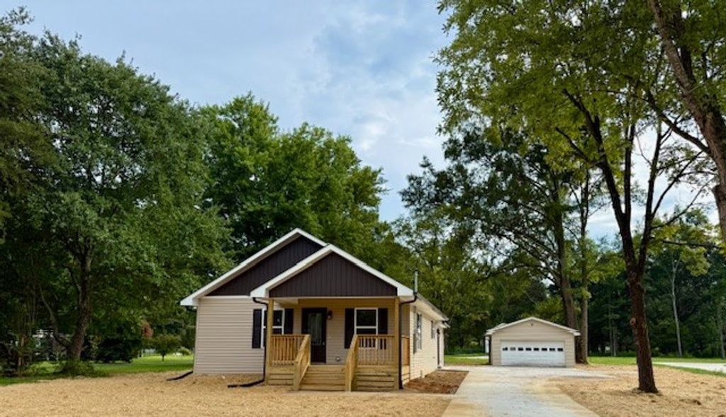 111 Old Shelbyville Hwy, Tullahoma, TN 37388