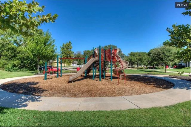 881 Heritage Springs TRL, Round Rock, TX 78664