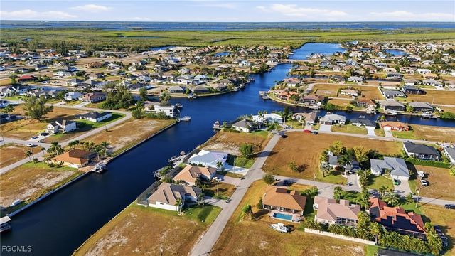 3704 NW 10th ST, Cape Coral, FL 33993