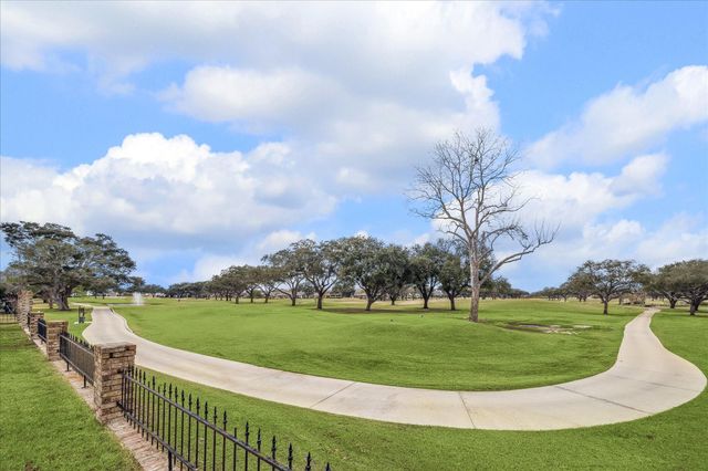 1312 Sugar Creek Boulevard, Sugar Land, TX 77478