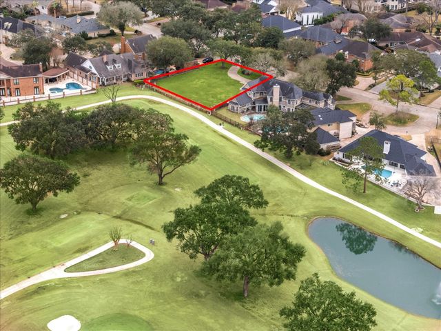 1312 Sugar Creek Boulevard, Sugar Land, TX 77478