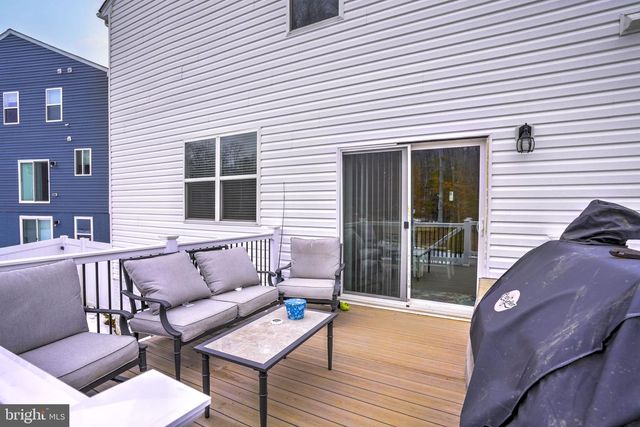 109 SHALLOW BROOK WAY, La Plata, MD 20646