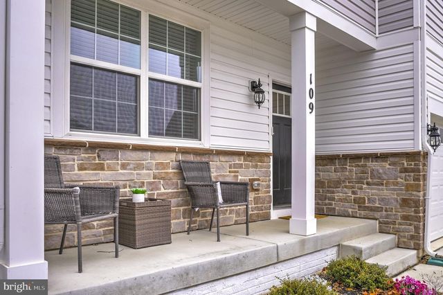 109 SHALLOW BROOK WAY, La Plata, MD 20646