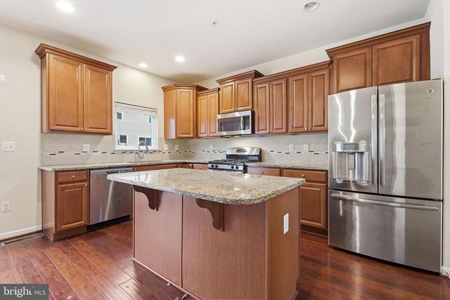 7025 SOUTHMOOR ST, Hanover, MD 21076