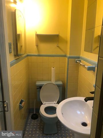 1300 E GORGAS LN, Philadelphia, PA 19150