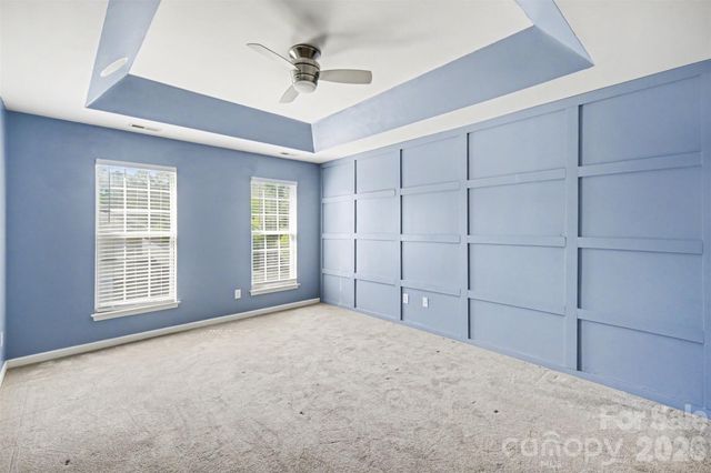 11647 Northwoods Forest Drive, Charlotte, NC 28214