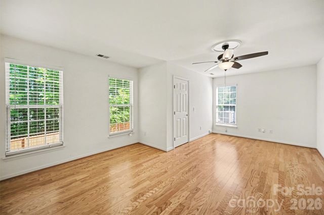 11647 Northwoods Forest Drive, Charlotte, NC 28214