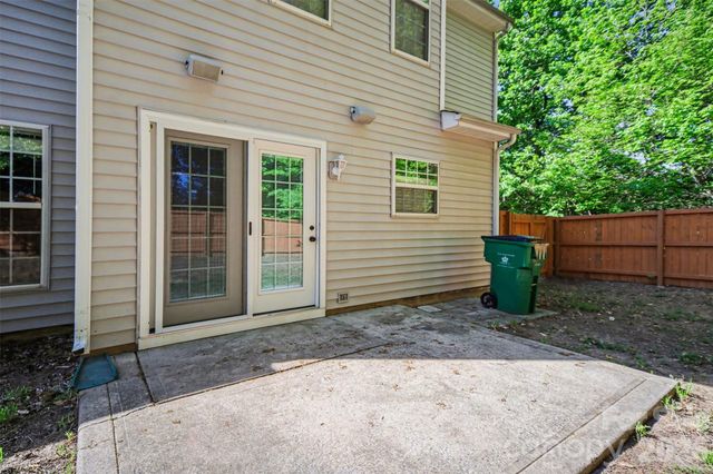 11647 Northwoods Forest Drive, Charlotte, NC 28214