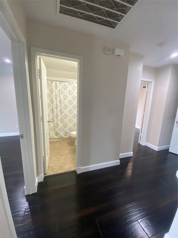 2920 Pinehurst, Grand Prairie, TX 75104