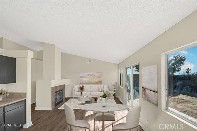 1048 Sequoia Lane, Rosamond, CA 93560