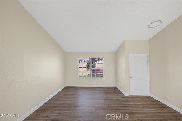 1048 Sequoia Lane, Rosamond, CA 93560