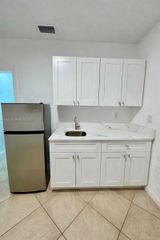 6541 W 11th Ct 1, Hialeah, FL 33012