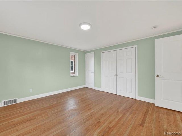14044 Woodmont Avenue, Detroit, MI 48227