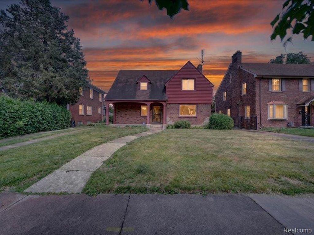 14044 Woodmont Avenue, Detroit, MI 48227