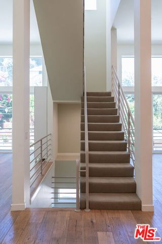 633 Museum Drive, Los Angeles, CA 90065