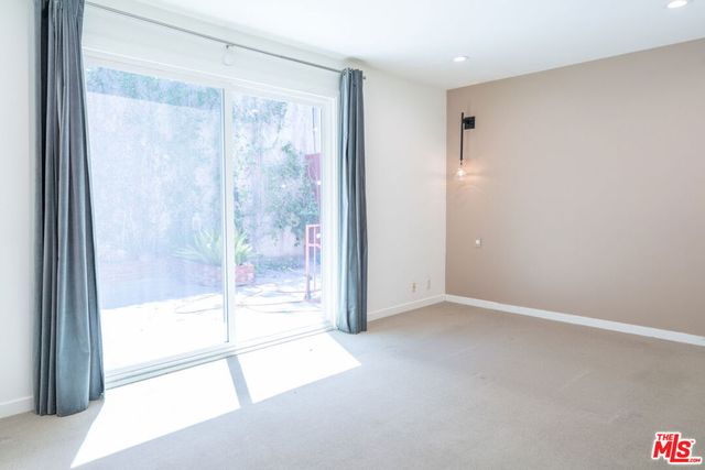 633 Museum Drive, Los Angeles, CA 90065