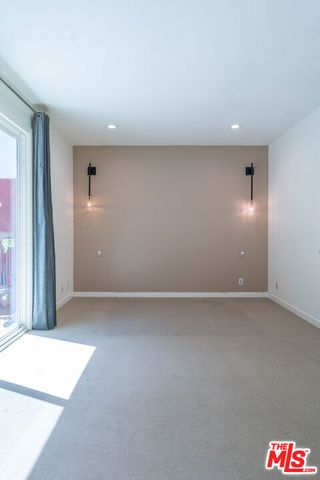 633 Museum Drive, Los Angeles, CA 90065