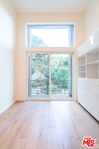 633 Museum Drive, Los Angeles, CA 90065