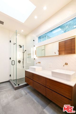 633 Museum Drive, Los Angeles, CA 90065