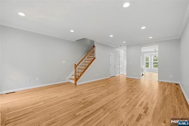 567 Coventry Drive, Nutley, NJ 07110