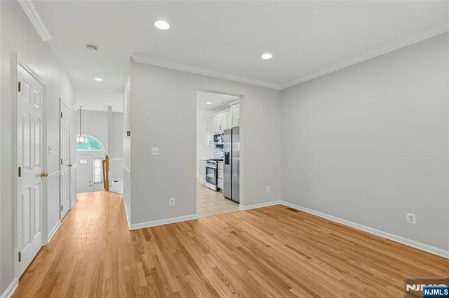 567 Coventry Drive, Nutley, NJ 07110