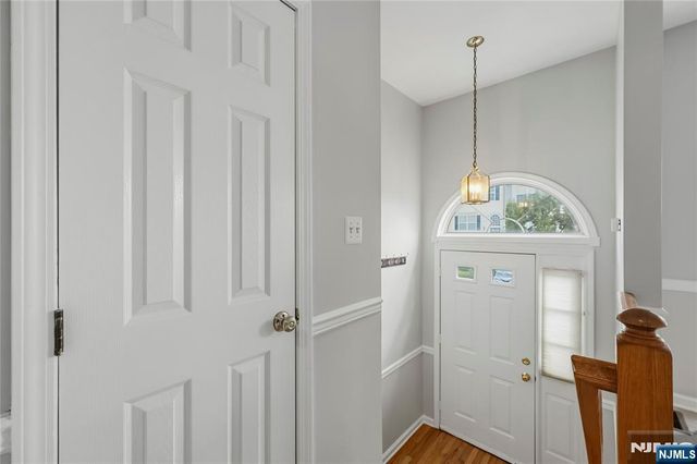 567 Coventry Drive, Nutley, NJ 07110