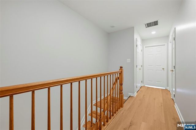 567 Coventry Drive, Nutley, NJ 07110