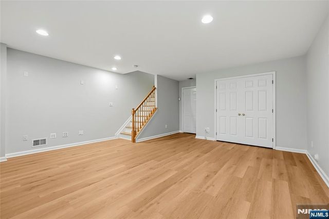 567 Coventry Drive, Nutley, NJ 07110