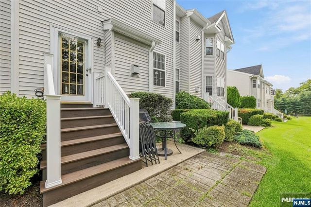 567 Coventry Drive, Nutley, NJ 07110