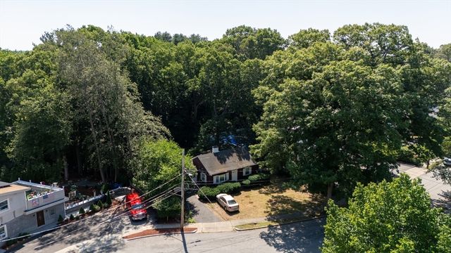 35 Coolidge Park, Wakefield, MA 01880