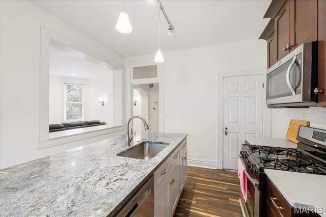 3425 Halliday Avenue, St Louis, MO 63118