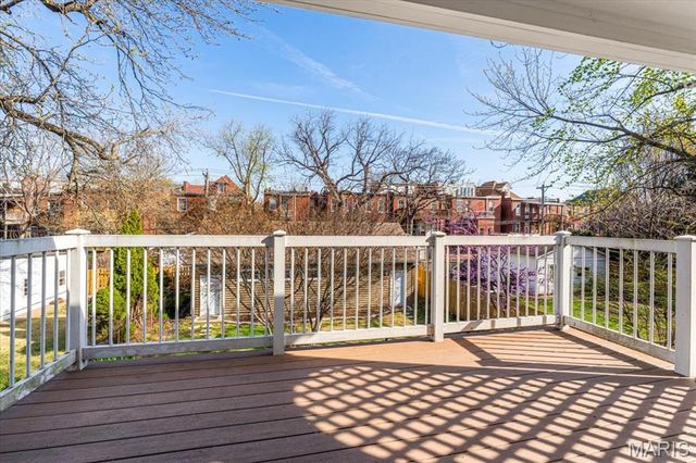 3425 Halliday Avenue, St Louis, MO 63118