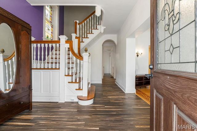 3425 Halliday Avenue, St Louis, MO 63118