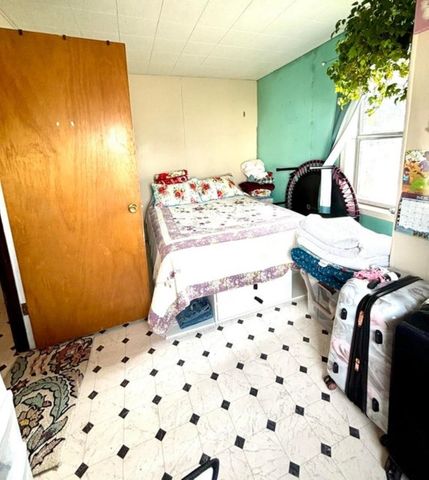 424 W 3rd Ave, Colville, WA 99114