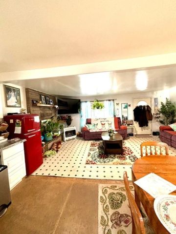 424 W 3rd Ave, Colville, WA 99114