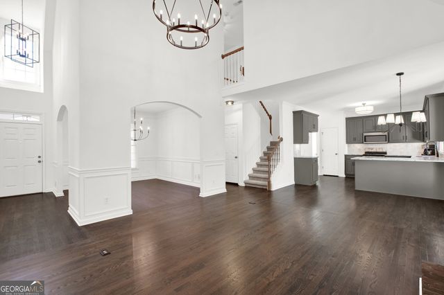 135 Vine Creek Place, Acworth, GA 30101