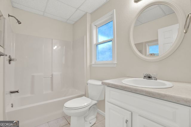 135 Vine Creek Place, Acworth, GA 30101