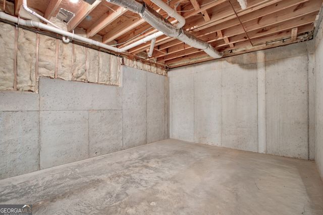 135 Vine Creek Place, Acworth, GA 30101