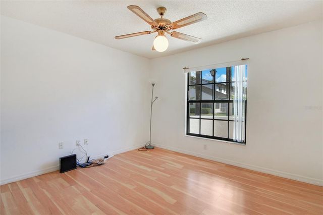4229 BRENTWOOD PARK CIRCLE, Tampa, FL 33624