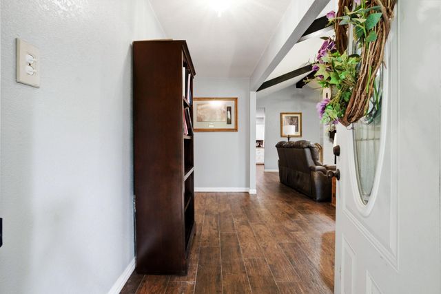 6161 Woodland Lakes Loop, Willis, TX 77378
