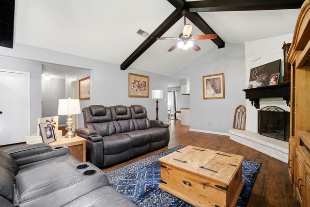 6161 Woodland Lakes Loop, Willis, TX 77378
