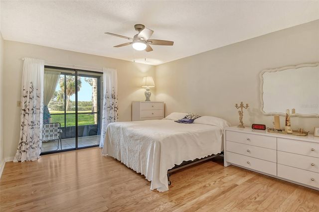 1532 PELICAN POINT DRIVE BA139, Sarasota, FL 34231