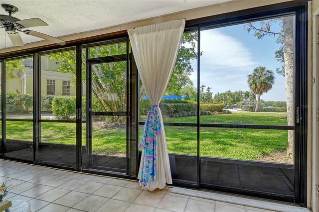 1532 PELICAN POINT DRIVE BA139, Sarasota, FL 34231