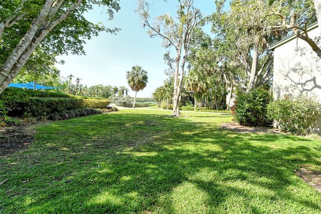 1532 PELICAN POINT DRIVE BA139, Sarasota, FL 34231