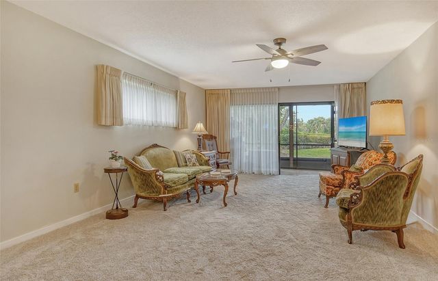 1532 PELICAN POINT DRIVE BA139, Sarasota, FL 34231