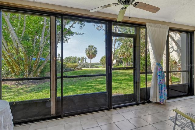 1532 PELICAN POINT DRIVE BA139, Sarasota, FL 34231